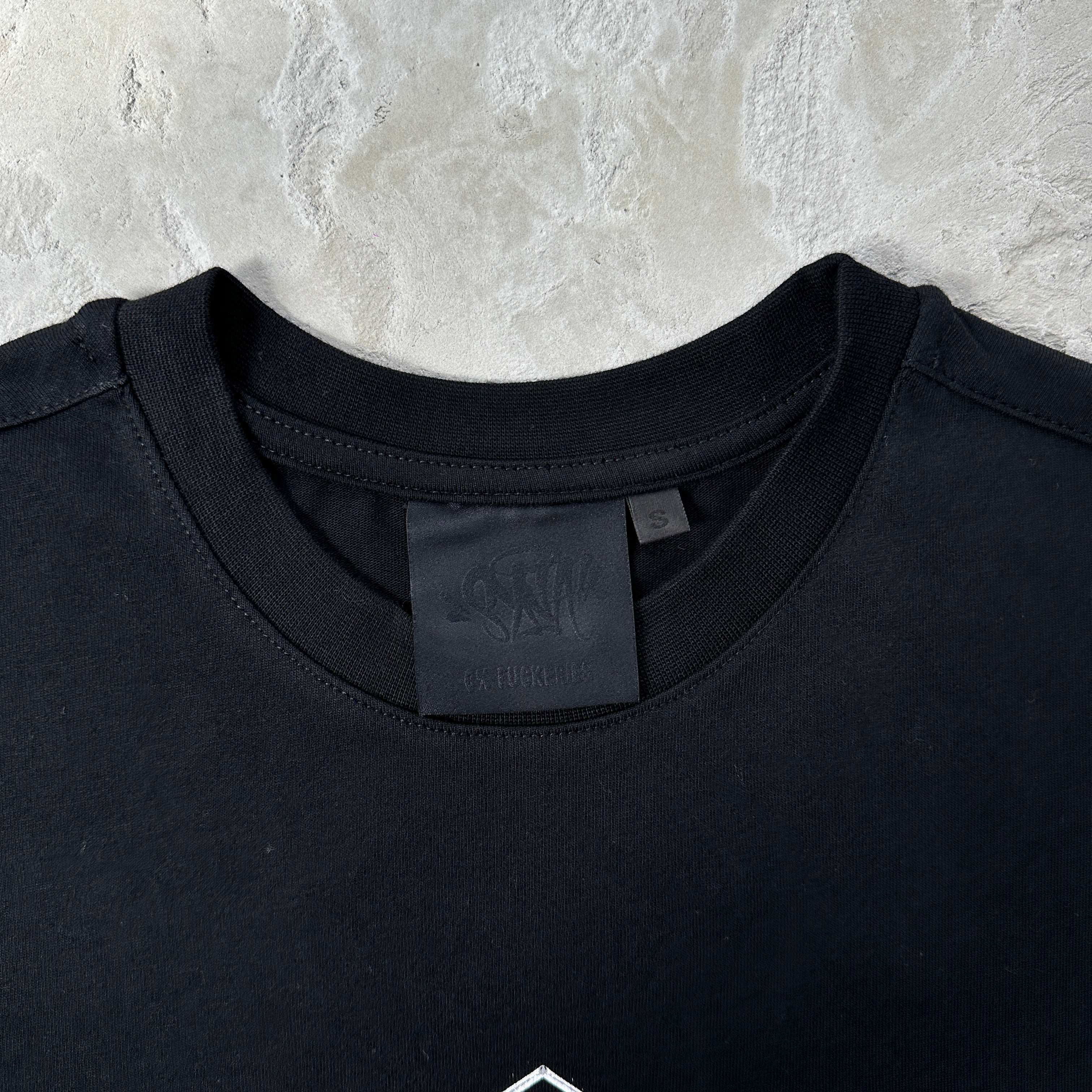 Syna 'Chrome' Tee