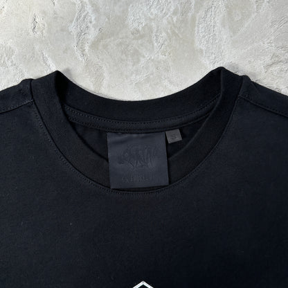 Syna 'Chrome' Tee