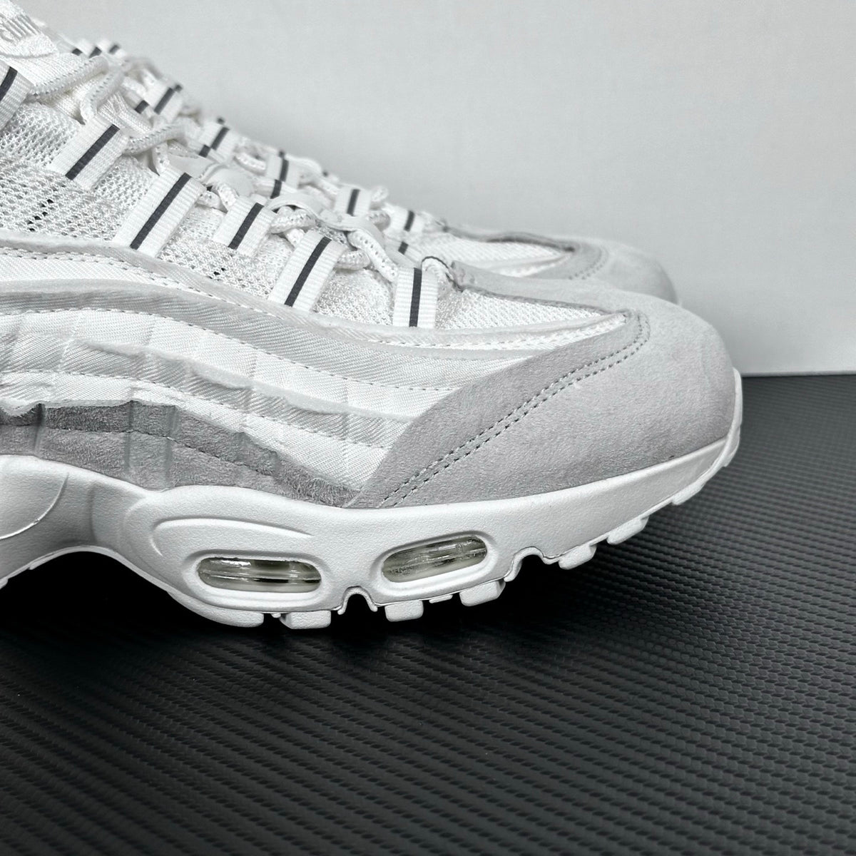 Comme des Garçons x Nike Air Max 95 'White'