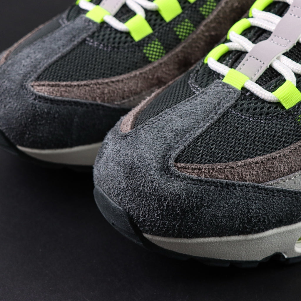 Nike Air Max 95 OG "Reverse Neon"