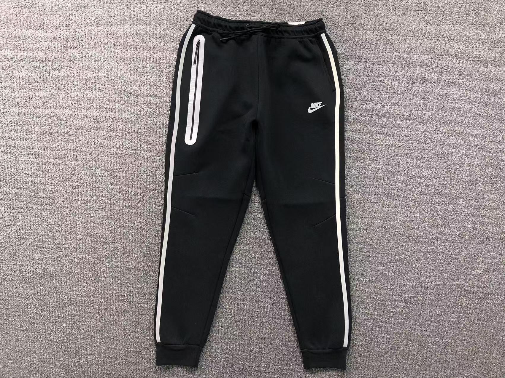 Nike Techfleece Reflective Sets