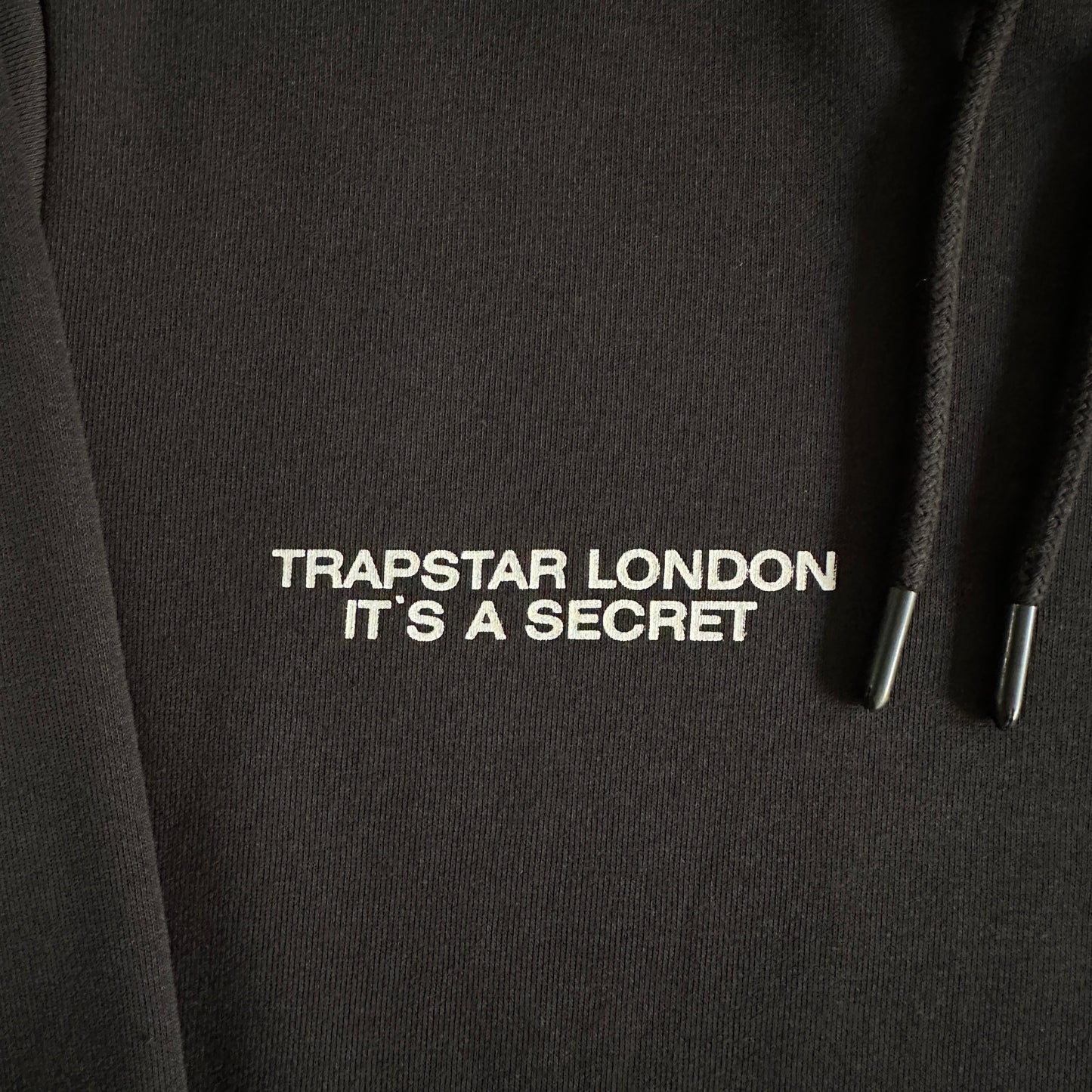 Trapstar Chain Script Hoodie