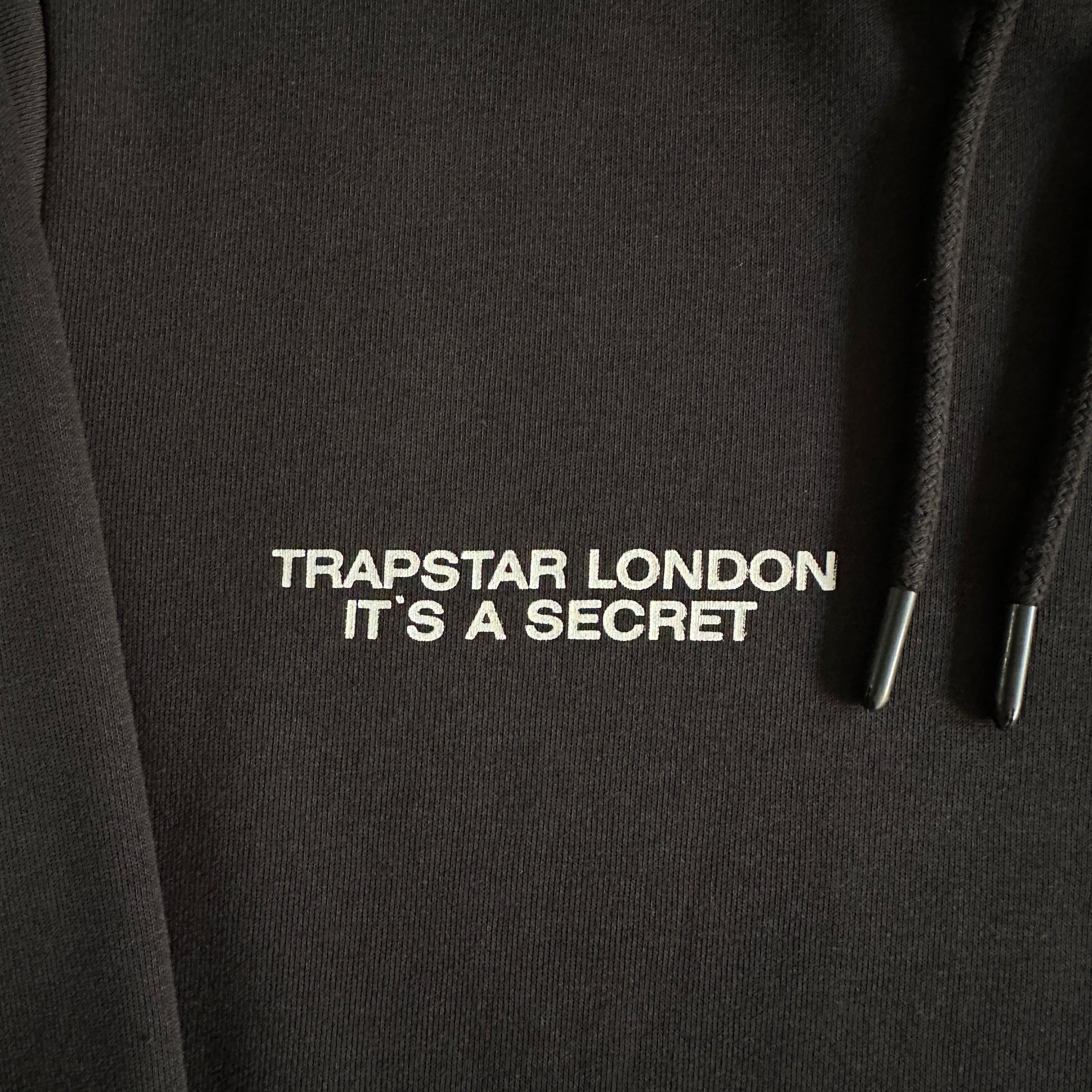Trapstar Chain Script Hoodie
