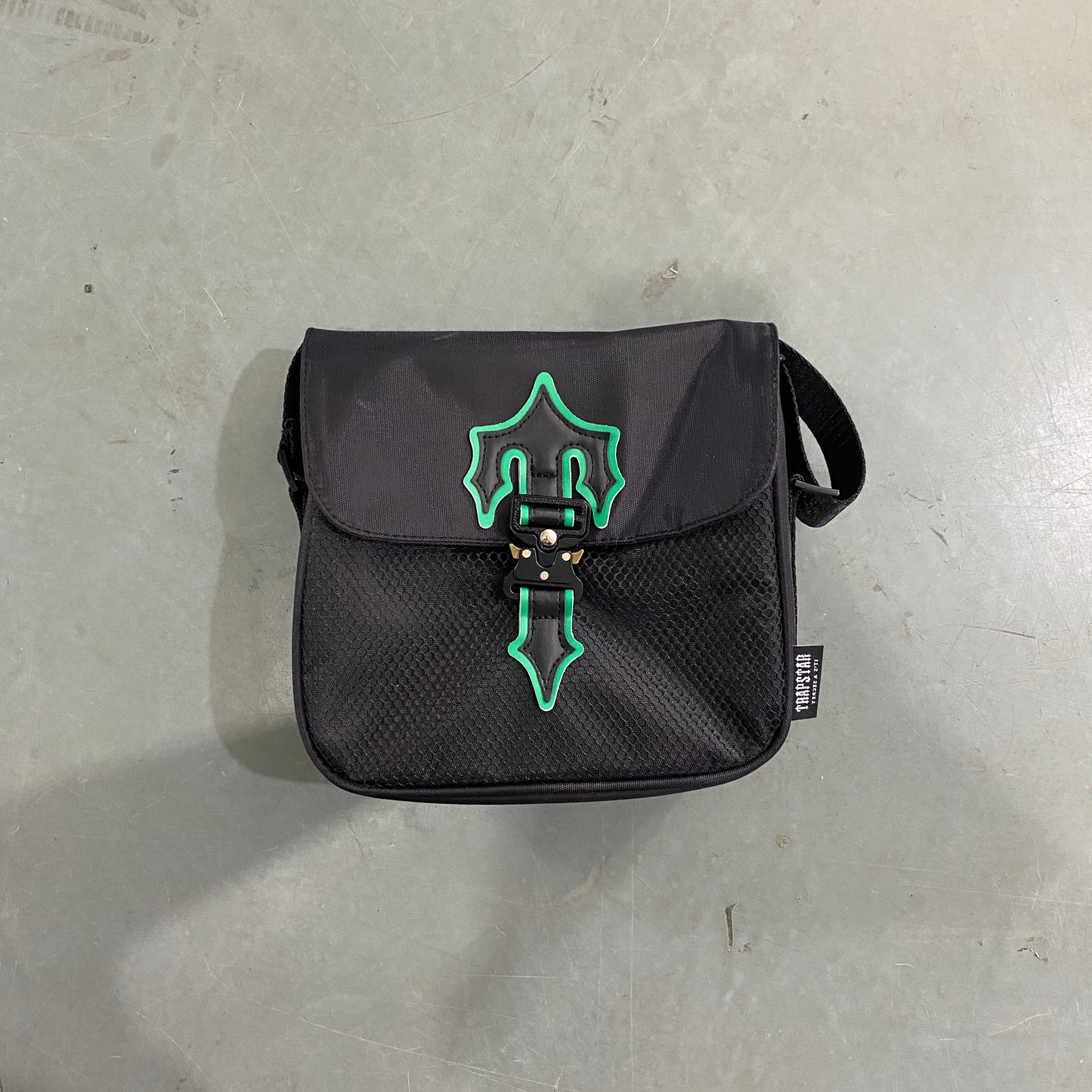 Trapstar Irongate T Cross Bodybag