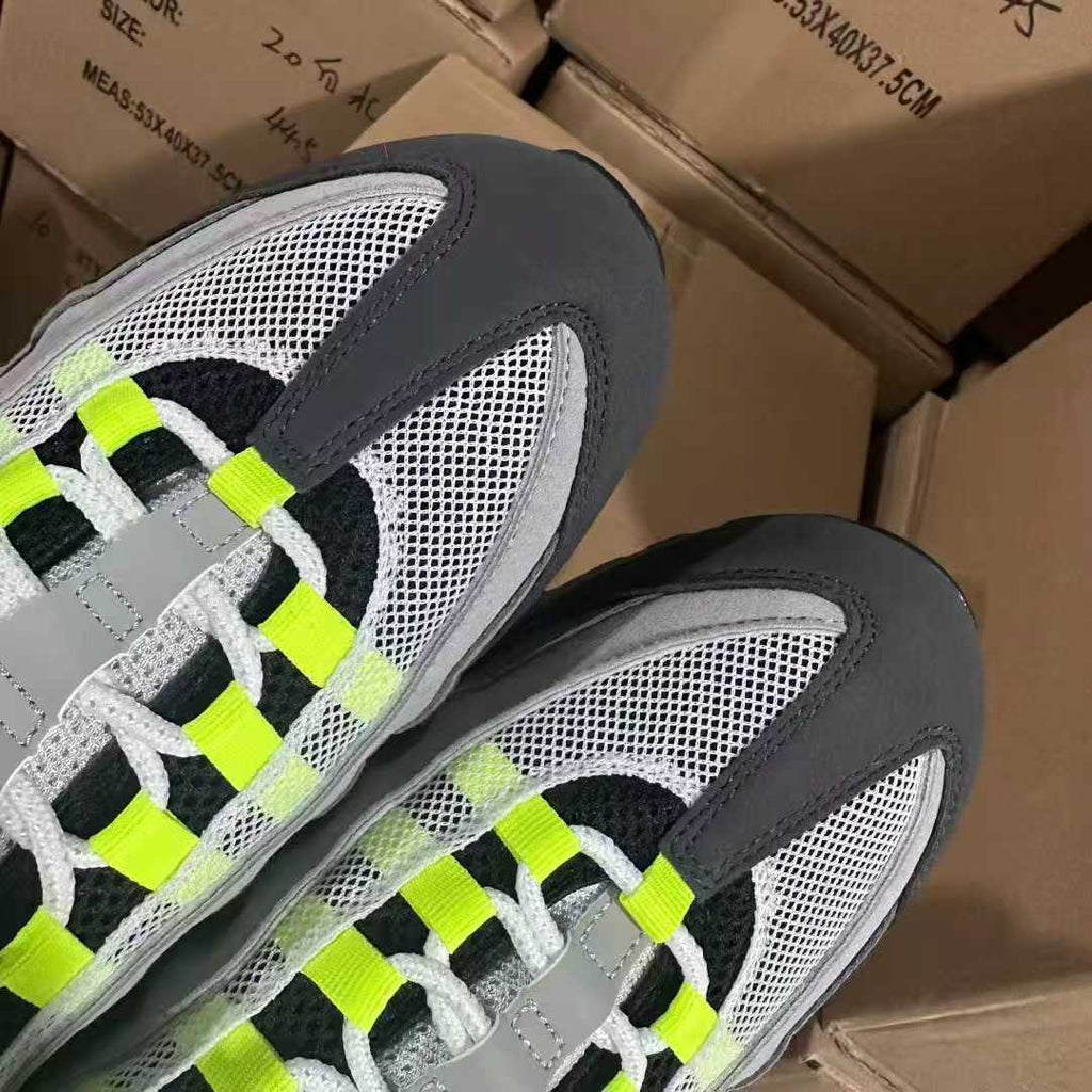 Nike Air Max 95 OG Big Bubble "Neon"